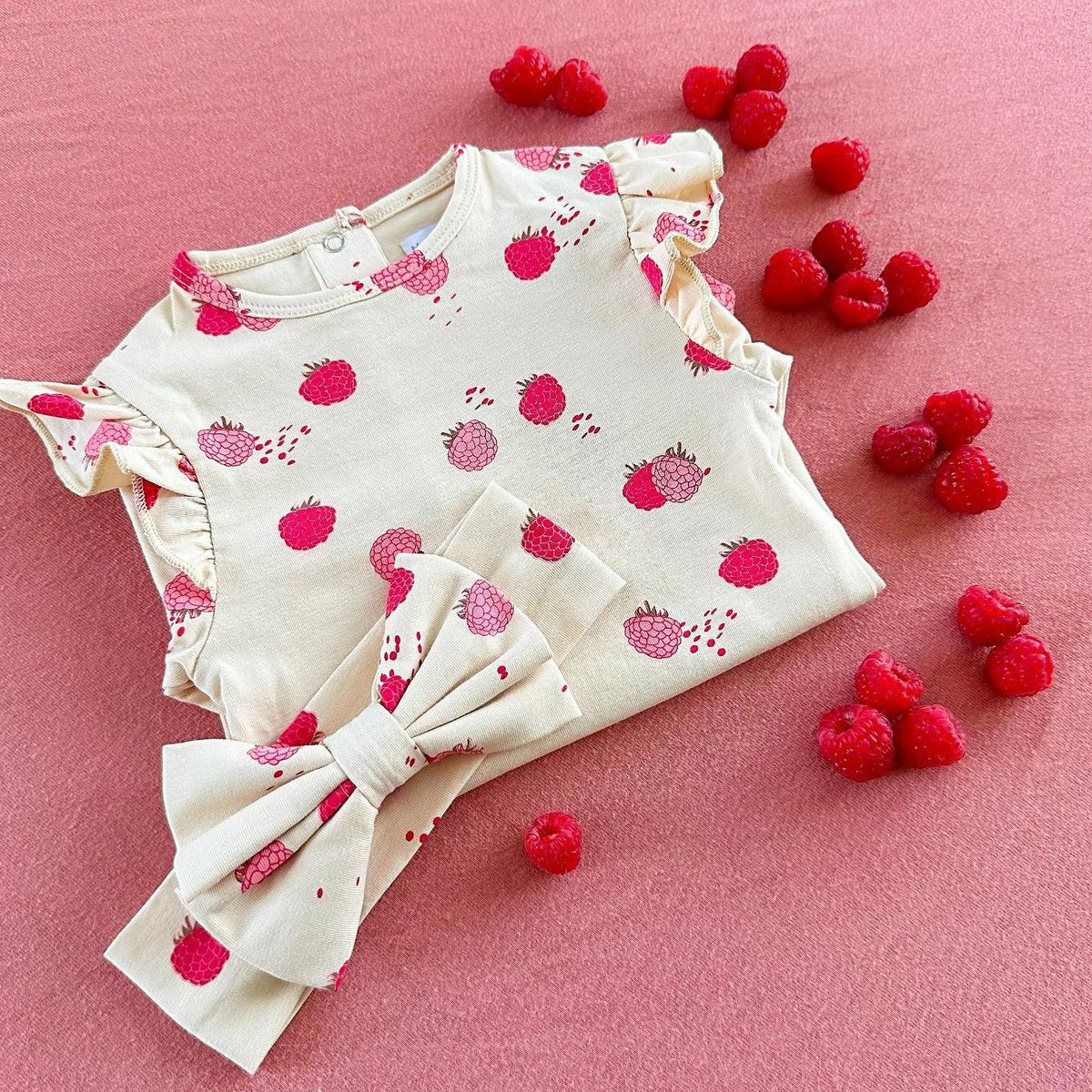 May Mays romper Bella ruffle frambozen