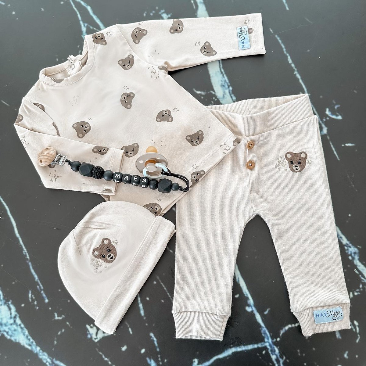 May Mays newborn mutsje Teddy beertje beige