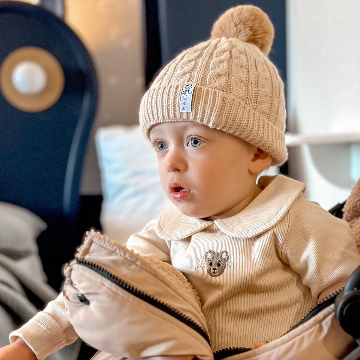 May Mays baby wintermuts Oliver gebreid beige pompom