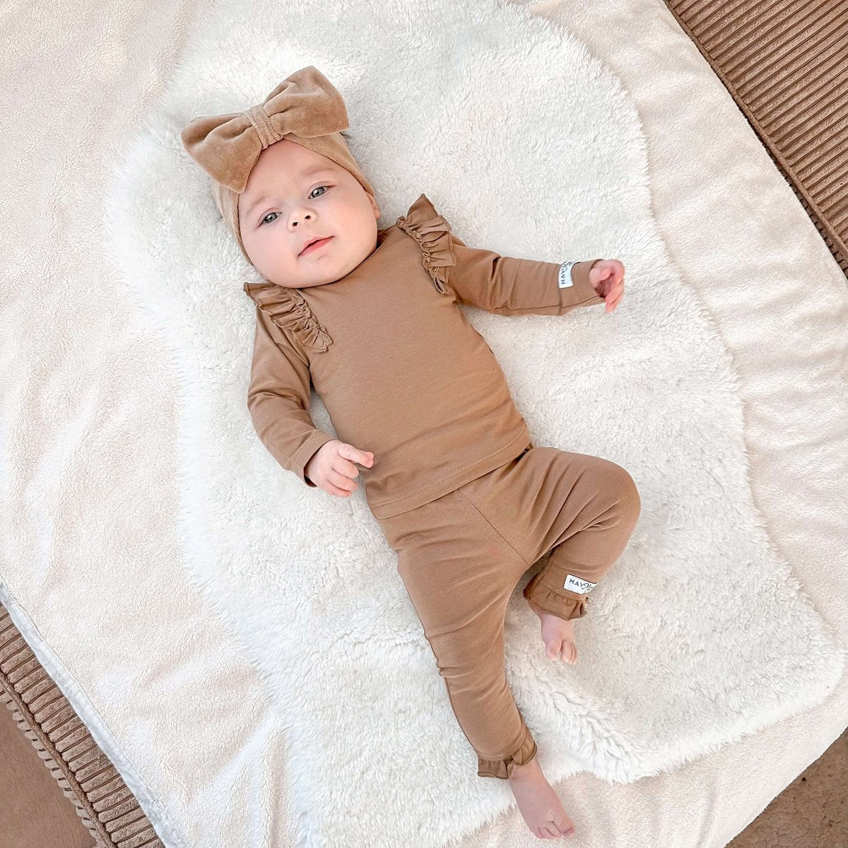 May Mays baby legging Nova ruffle taupe